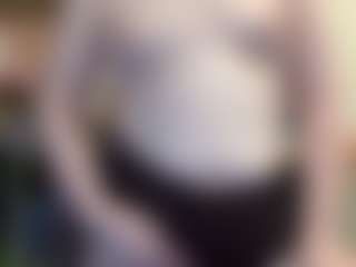 Live cam show with average-girl - Average on hotwifechat.live