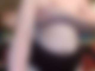 Live cam show with average-girl - Horny on chickslive.net