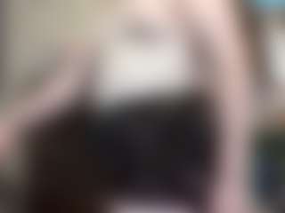Live cam show with average-girl - Joi on Camsoda
