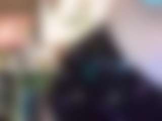 Live cam show with average-girl - Average on SquirtSoMuch