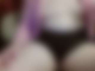 Live cam show with average-girl - Joi on StripNow