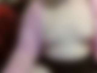 Live cam show with average-girl - Role Play on boobsie.com