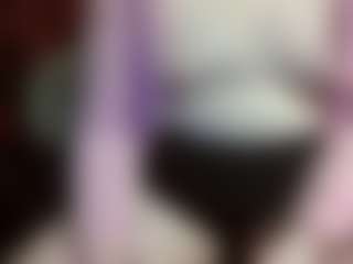 Live cam show with average-girl - Thick on dropp.cam