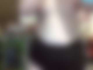 Live cam show with average-girl - Average on Camsoda