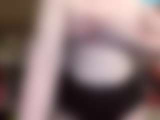 average-girl's Live Sex Cam Show