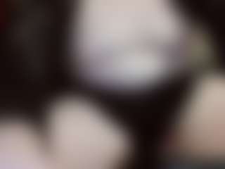 average-girl's Live Sex Cam Show