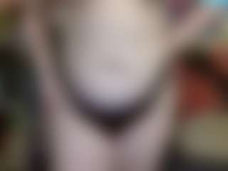 average-girl's Live Sex Cam Show