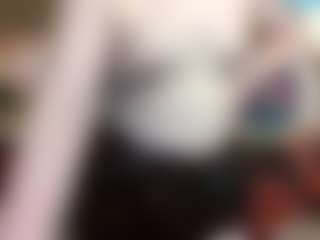 Live cam show with average-girl - Thong on Camsoda
