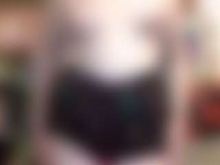 Live cam show with average-girl - Young Adult on googirlz