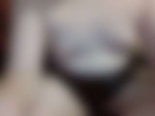 Live cam show with average-girl - Natural on slutload