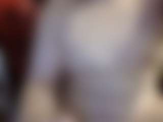 Live cam show with average-girl - Teen (18+) on Camsoda