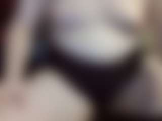 Live cam show with average-girl - Athletic Teen (18+) on MyBangCams