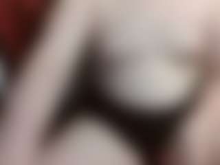Live cam show with average-girl - Thong on Stripli.com