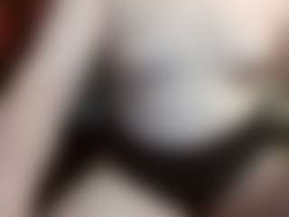 average-girl's Live Sex Cam Show