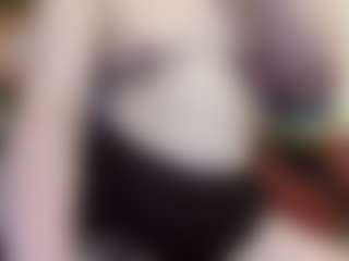 Live cam show with average-girl - Athletic on Mixed Magazine Live