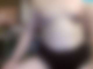 Live cam show with average-girl - Hairy Pussy Brown Hair on Hubzter Live