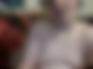 Live cam show with average-girl - Brown Hair on Camsoda