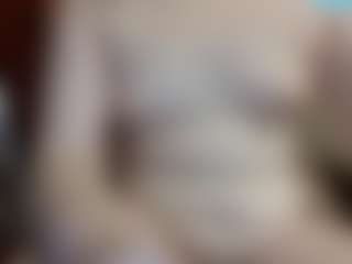 Live cam show with average-girl - Average on EXY