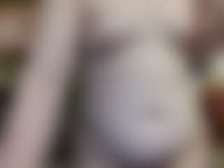 Live cam show with average-girl - Joi on sexylivex.com