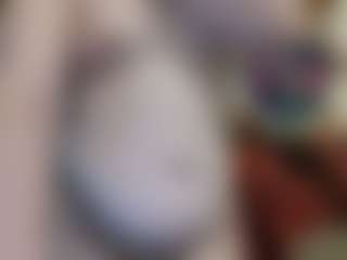 Live cam show with average-girl - Joi on TottyGirls