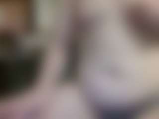 Live cam show with average-girl - Control on Camsoda
