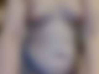 Live cam show with average-girl - Solo on Camsoda