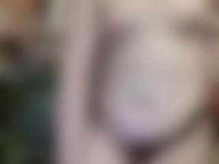 average-girl's Live Sex Cam Show