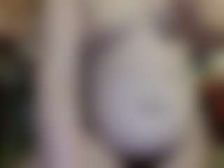 Live cam show with average-girl - Cute on Fling VIP Chat