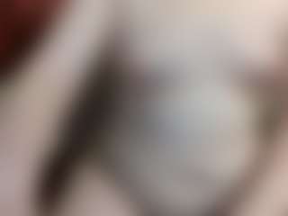 average-girl's Live Sex Cam Show