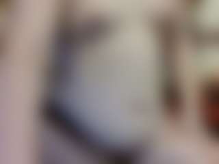 average-girl's Live Sex Cam Show