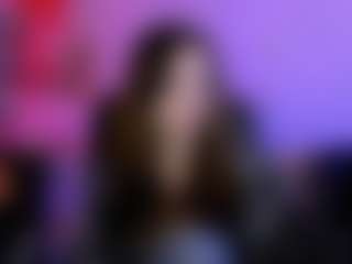 karla-pink