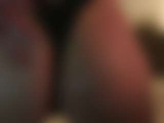 TaiteHails's Live Sex Cam Show