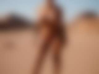 Bellaaaaassaaa's Live Sex Cam Show