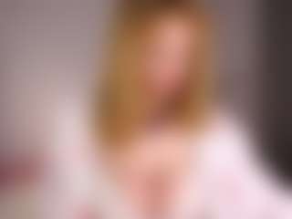OctaviaHearing's Live Sex Cam Show