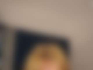 OctaviaHearing's Live Sex Cam Show
