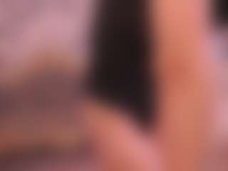 Live cam show with DreamyLinaa - Green Eyes on Sweet Sext