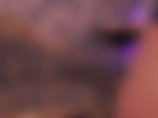 Live cam show with DreamyLinaa - Green Eyes on Nude Live Now