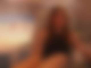 Live cam show with DreamyLinaa - Public on Camsoda