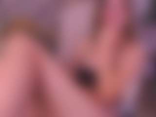 Live cam show with DreamyLinaa - Nipple Piercings on Camsoda