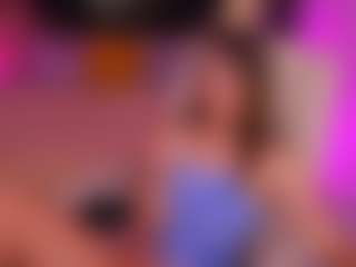 Live cam show with DreamyLinaa - Full Nudity on Soda Cam