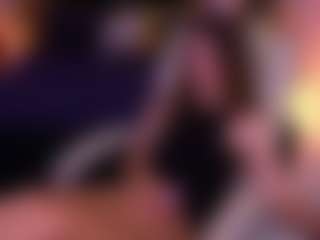 Live cam show with DreamyLinaa - Green Eyes on liverealitysex.com