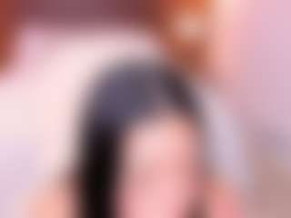 Live cam show with Amaiha - Oil on intimatelivegirls.com