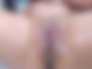 Live cam show with meganHams - Thin on CamwithHer