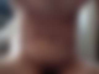 velickovic9292's Live Sex Cam Show