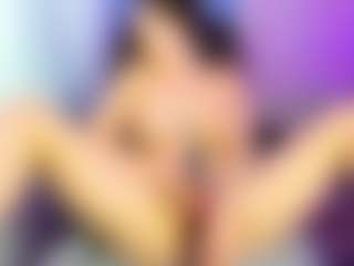 Live cam show with EvaConors - Normal on Camsoda