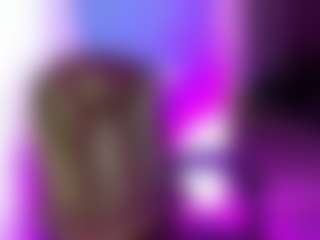 Live cam show with EvaConors - Blondie on TastyBlacksLive