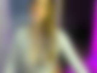 Live cam show with EvaConors - Girlnextdoor on SmokeAndPoke