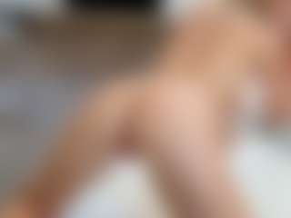 Liloukatt's Live Sex Cam Show