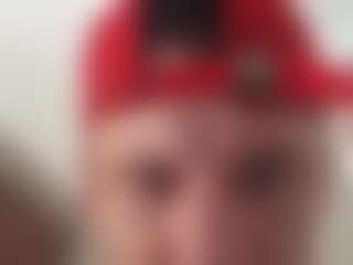 Zee8899's Live Sex Cam Show