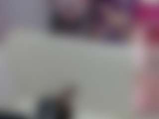 Sucker Drool MILF webcam performer live streaming